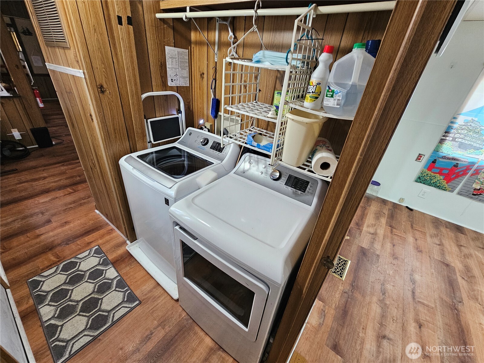 2707 240th Place Property Photo 19