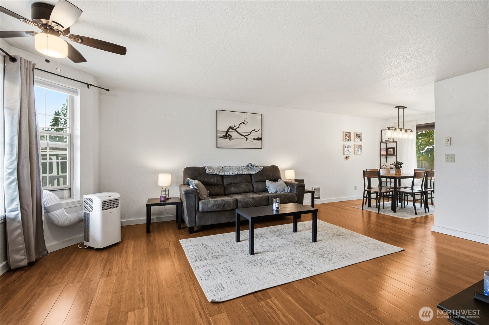 2009 147th Street Ct Property Photo 6