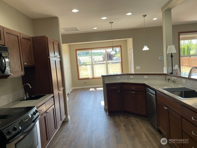 117 Garrett Loop Property Photo 11