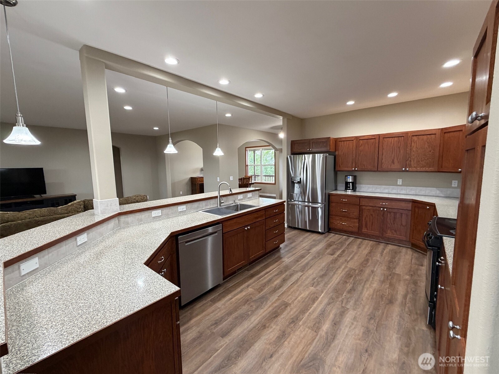 117 Garrett Loop Property Photo 12