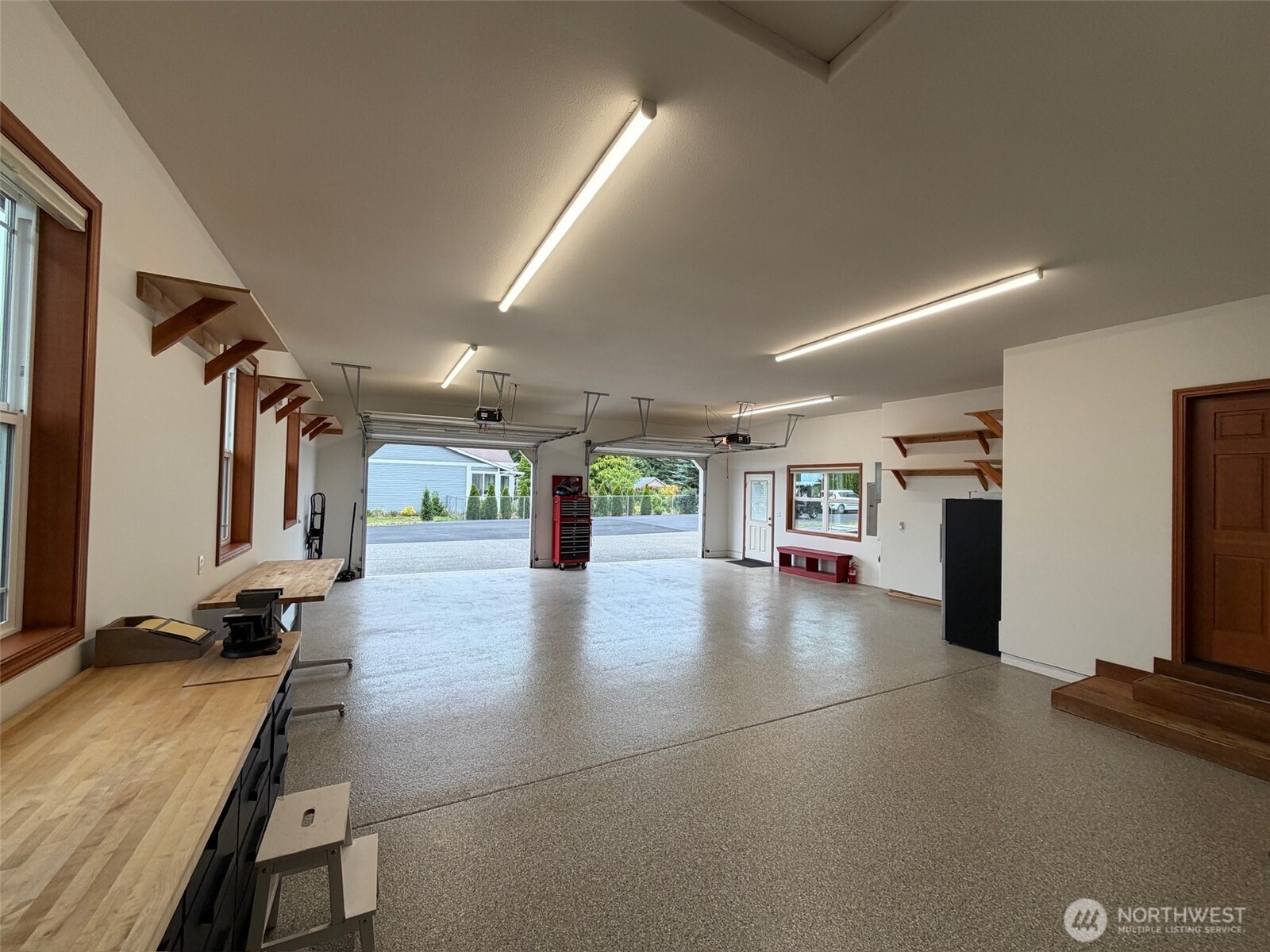 117 Garrett Loop Property Photo 24
