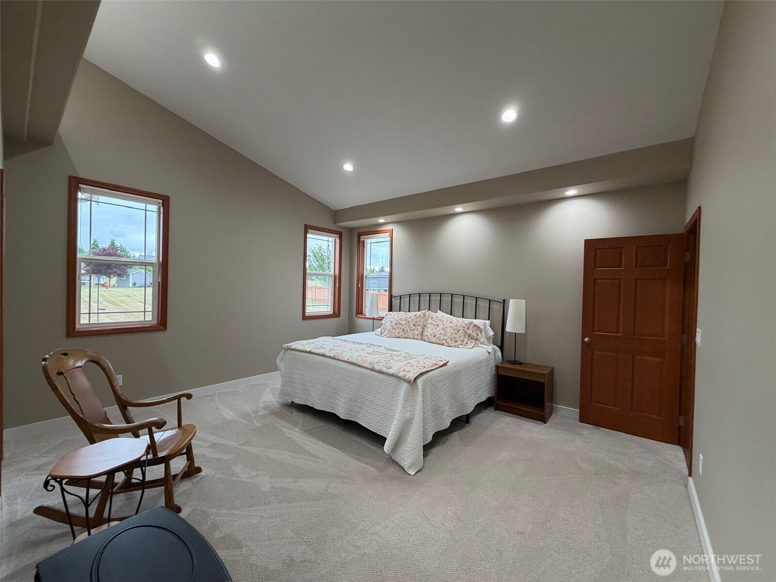 117 Garrett Loop Property Photo 26