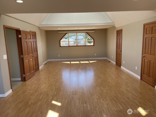 117 Garrett Loop Property Photo 30