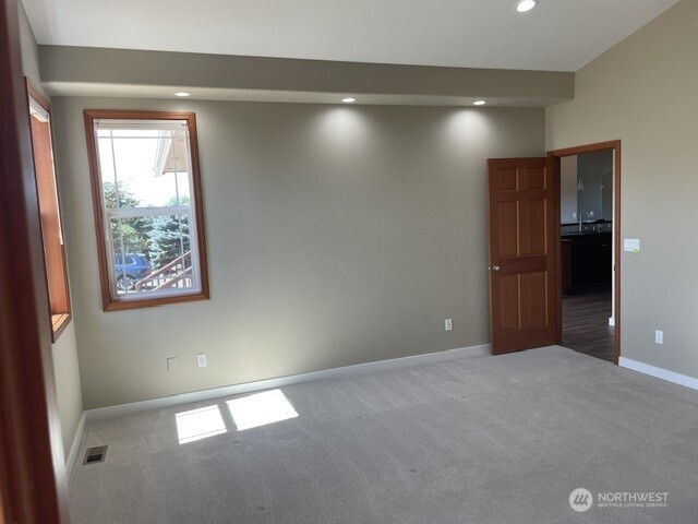 117 Garrett Loop Property Photo 34