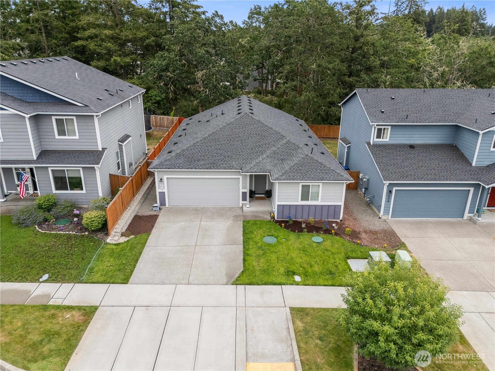 2410 Cantergrove Drive Property Photo 1