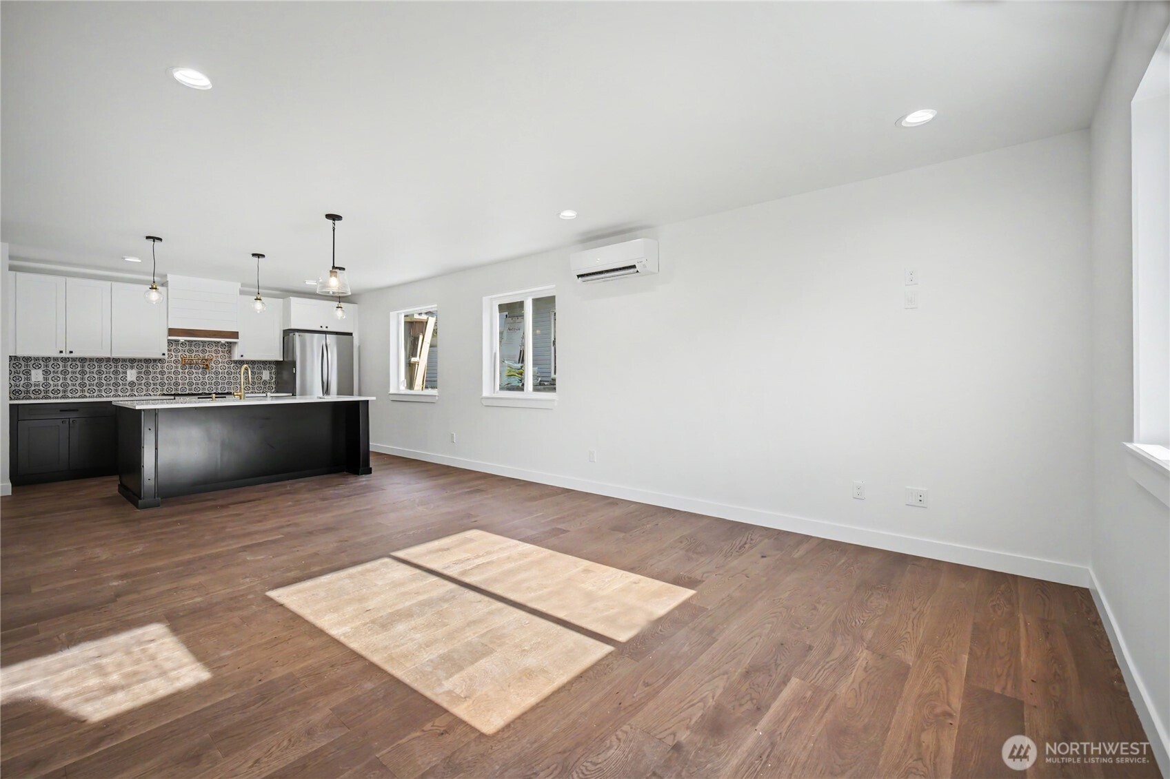 5610 Rockefeller Avenue 2 Property Photo 3