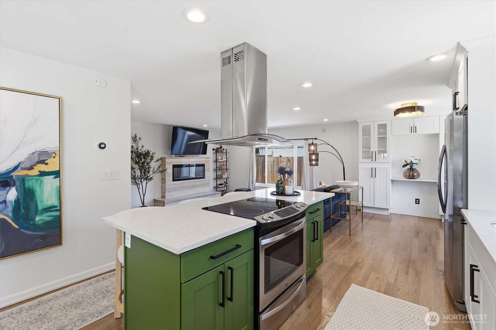 15305 47th Place Property Photo 12