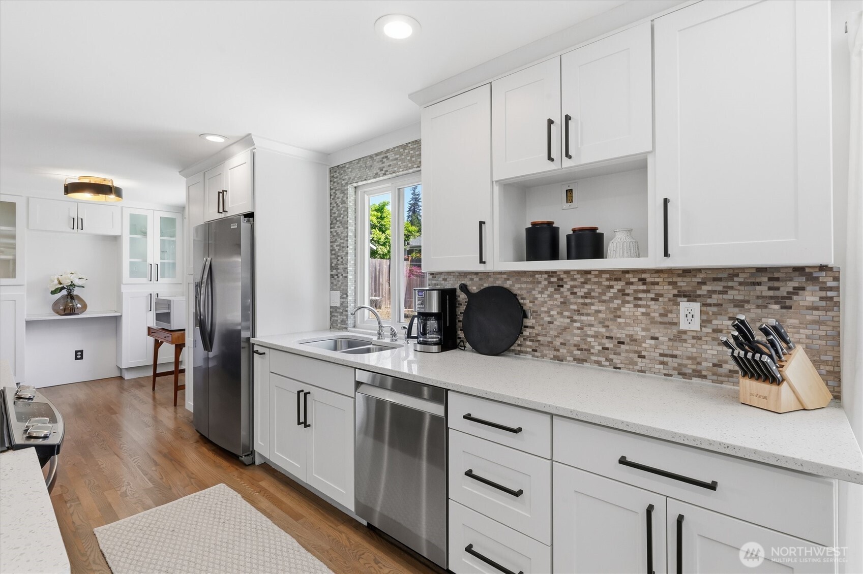 15305 47th Place Property Photo 13