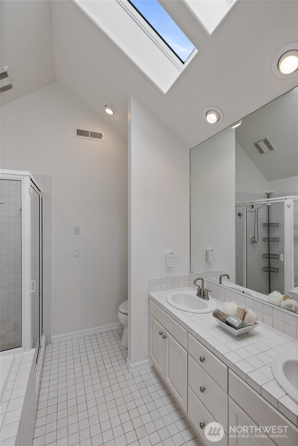 2405 N 30th Street 4 Property Photo 34