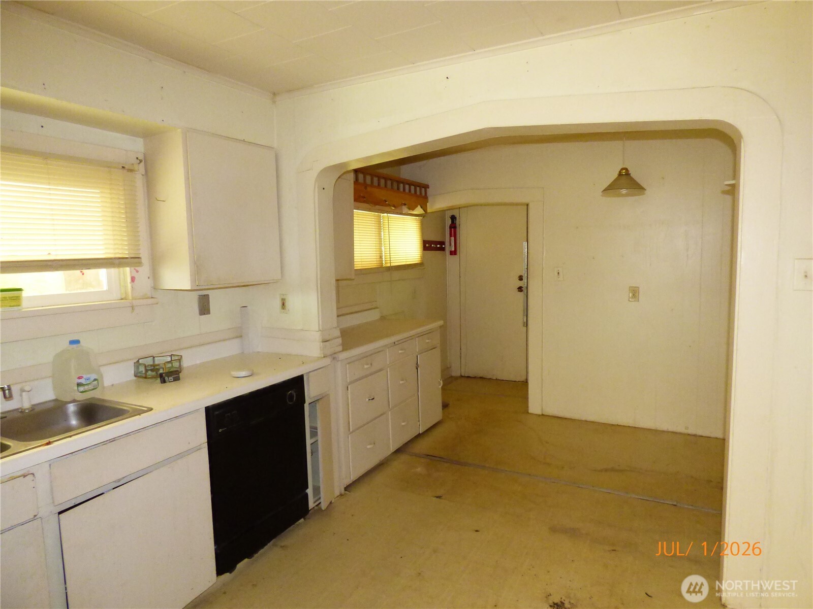 2218 W 5th Street Property Photo 6