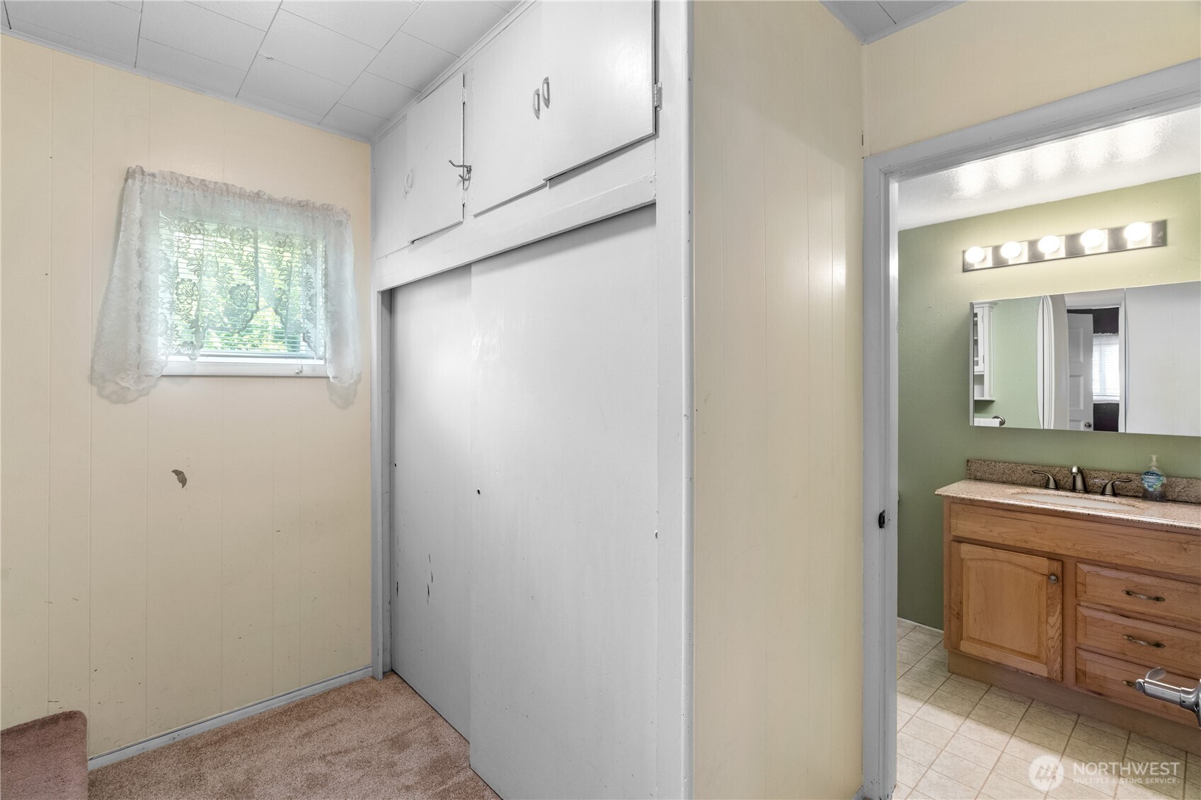 25 Whalebone Way Property Photo 11
