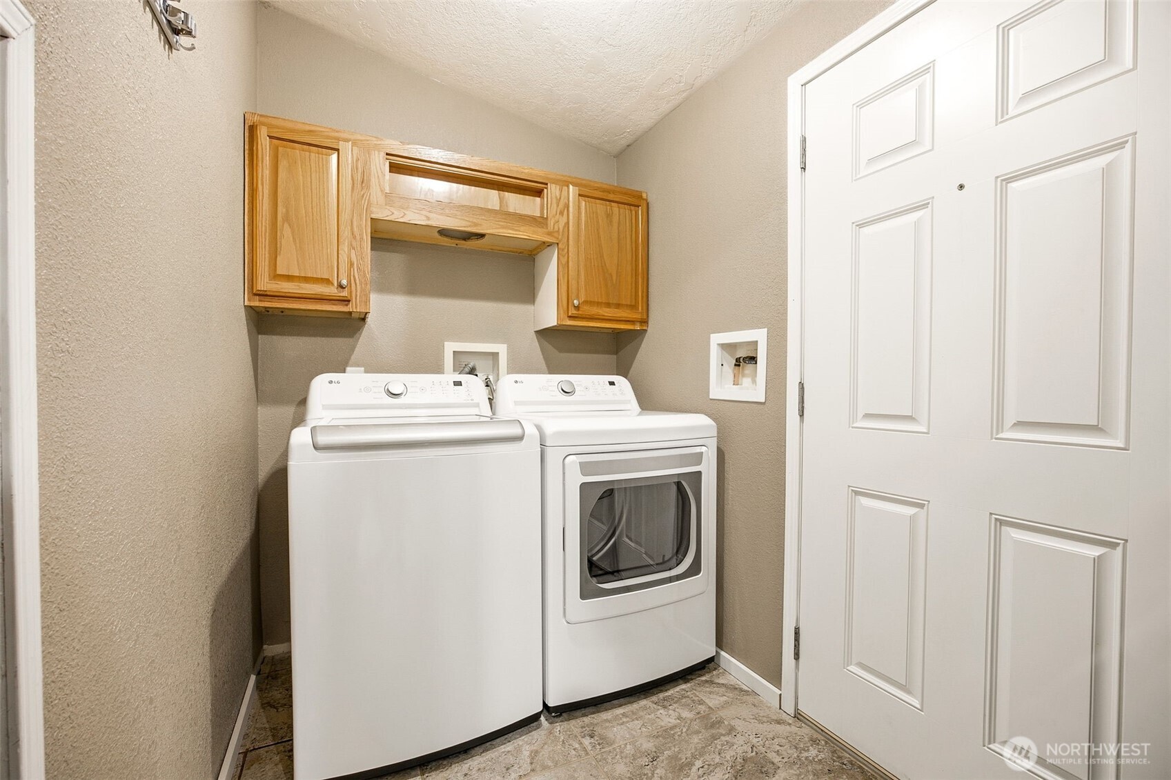 90 N Hamma Hamma Drive Property Photo 13