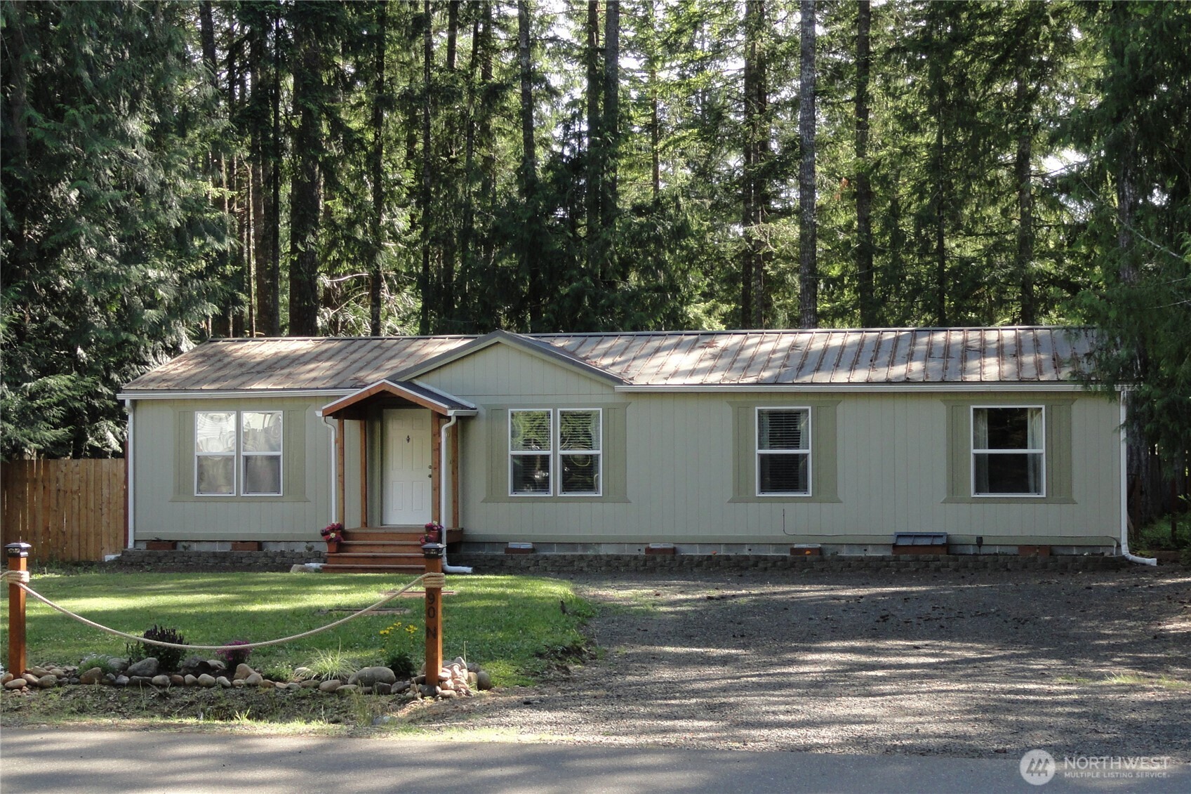 90 N Hamma Hamma Drive Property Photo 19