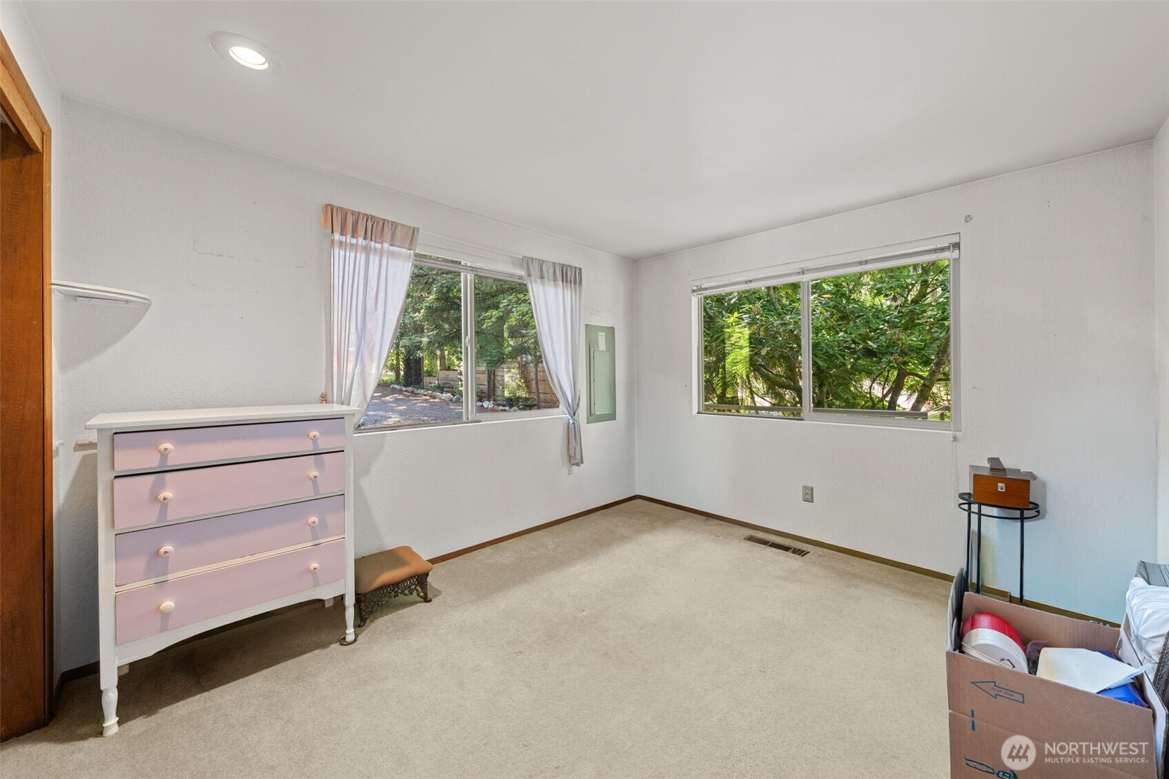 18216 77th Street Property Photo 18