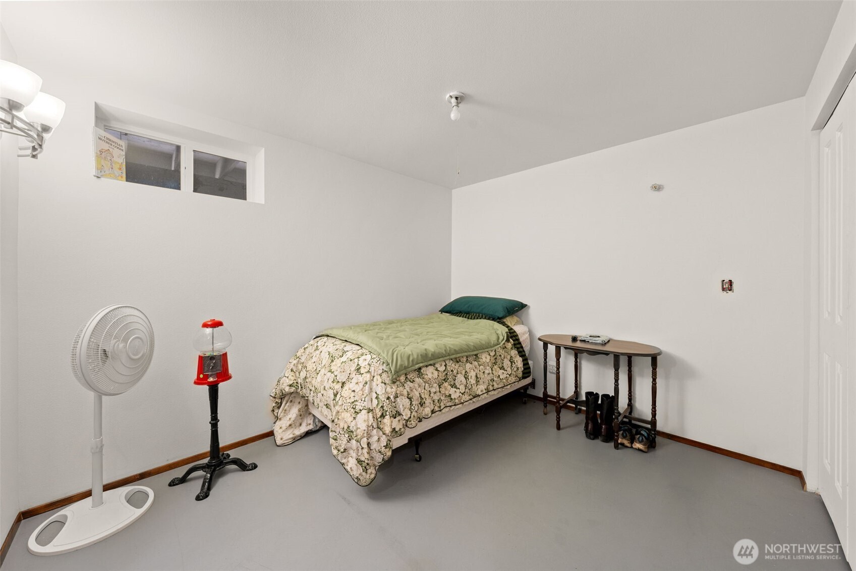 18216 77th Street Property Photo 22