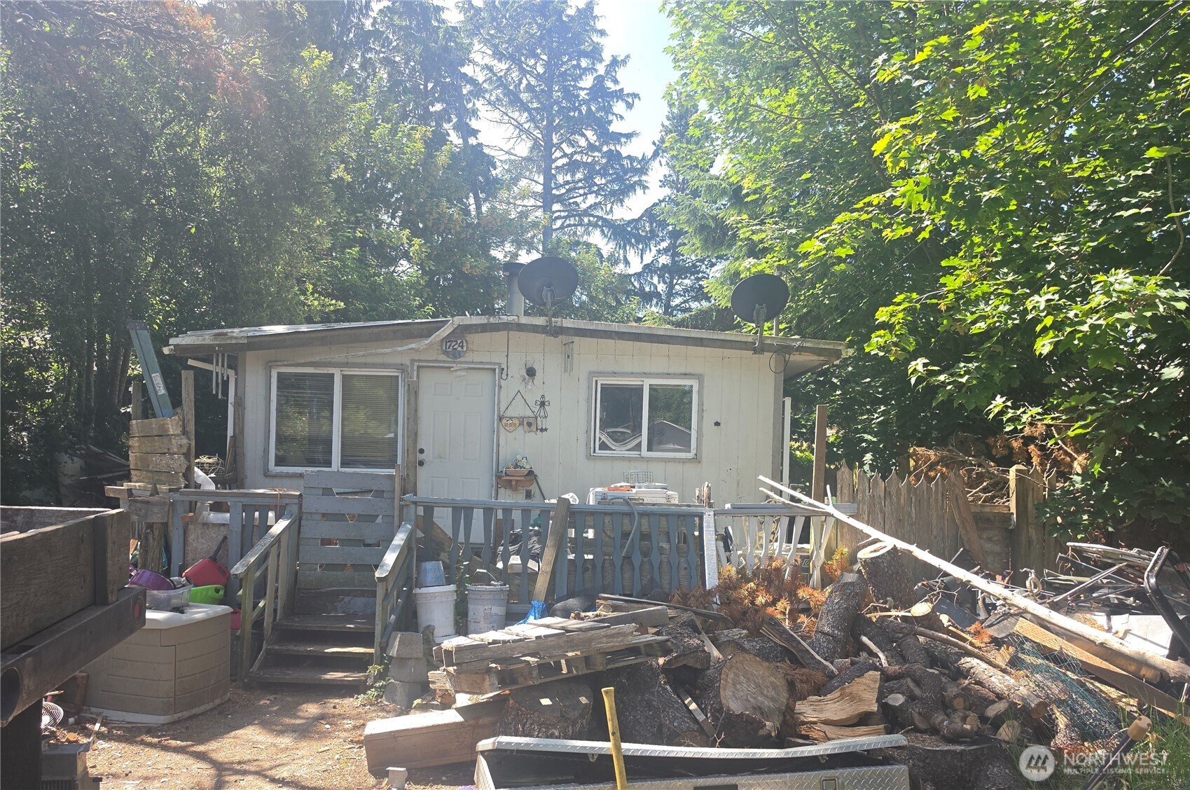 1724 271st Place Property Photo 1