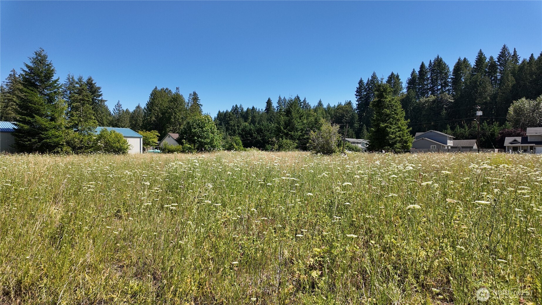 45075 Cedar Street Property Photo 12