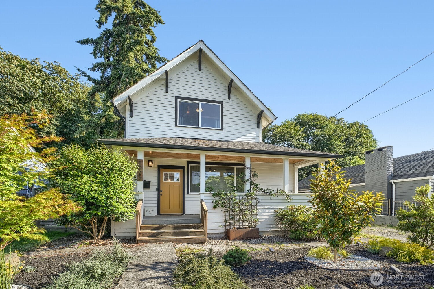 1025 S Donovan Street Property Photo 1