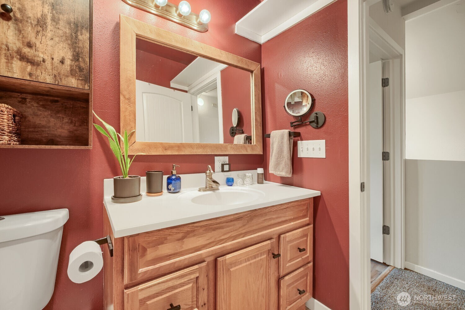 1025 S Donovan Street Property Photo 17