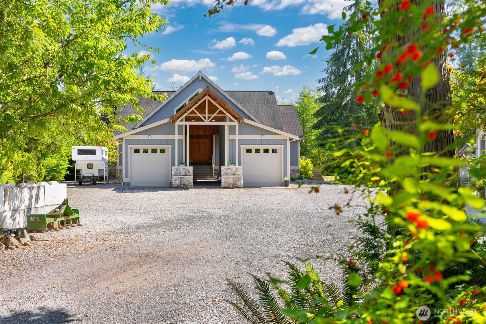 9474 Freedom Place Property Photo 4