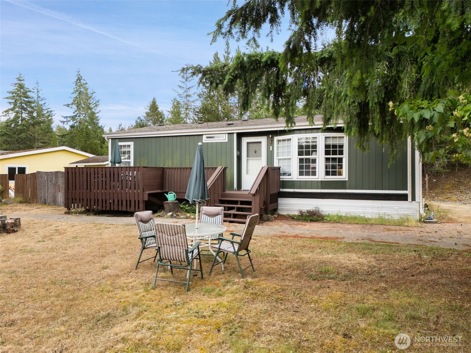 60 E Crimson Peak Road Property Photo 1