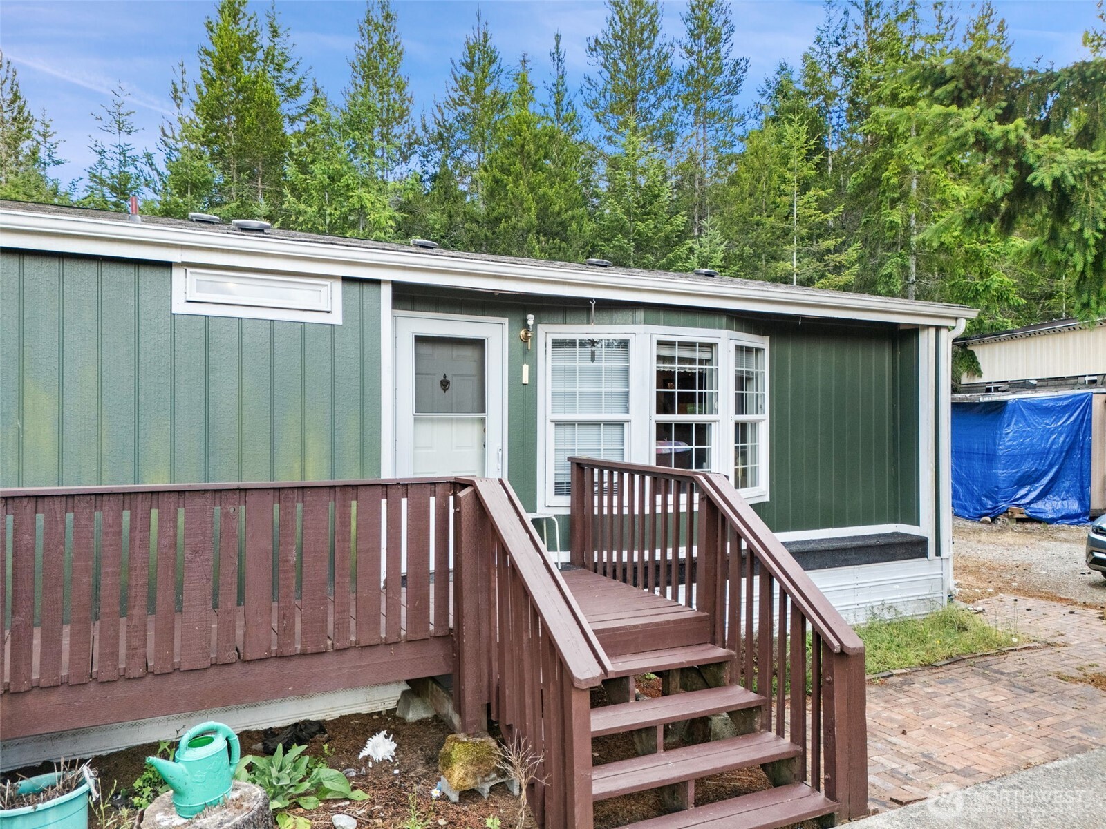 60 E Crimson Peak Road Property Photo 2
