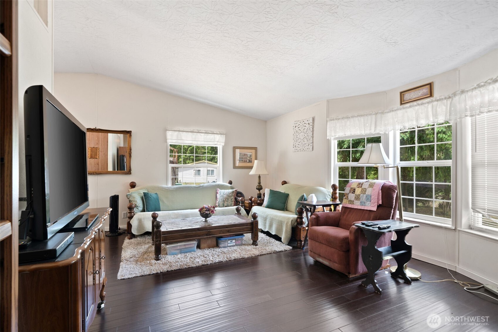60 E Crimson Peak Road Property Photo 5