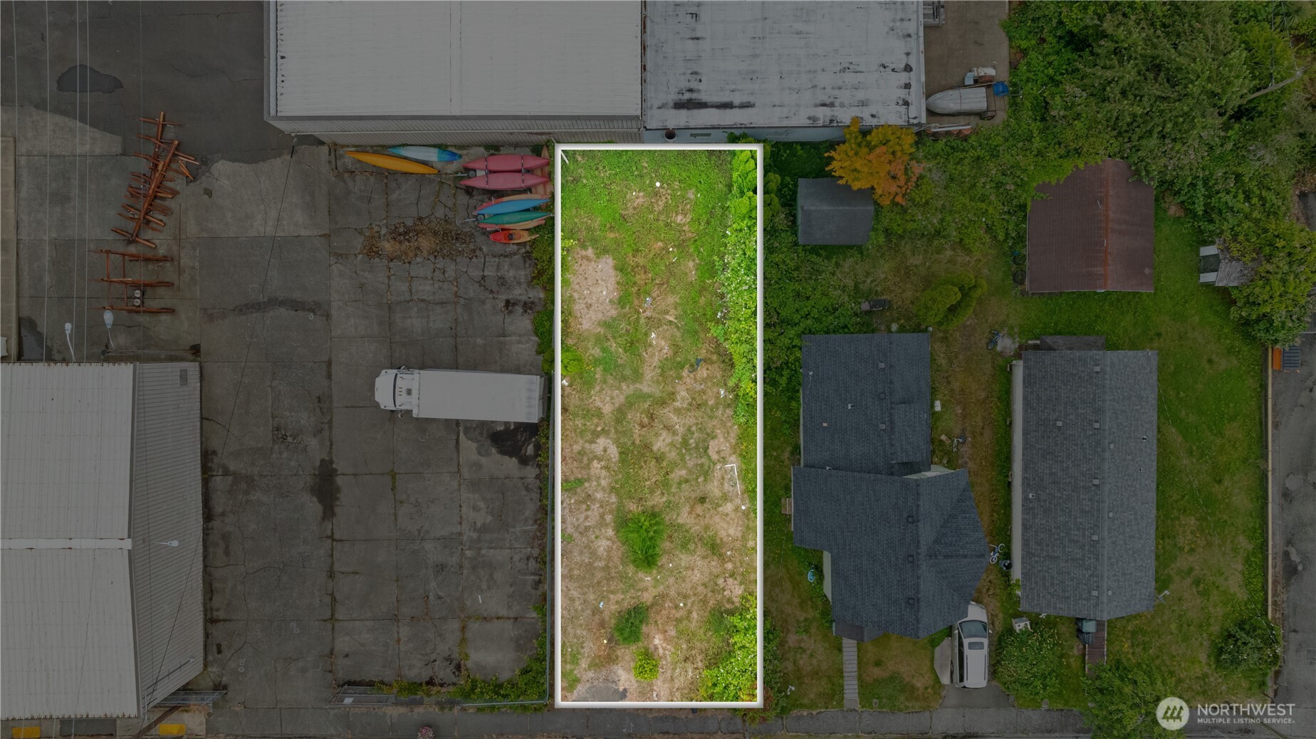 205 5th Street Property Photo 9