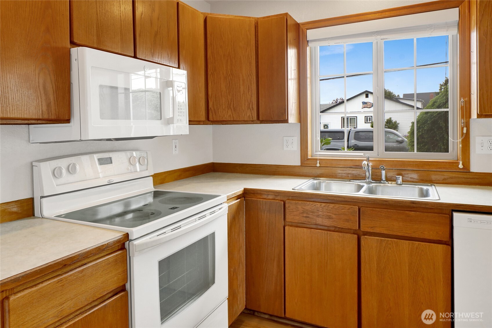714 19th Street A Property Photo 15