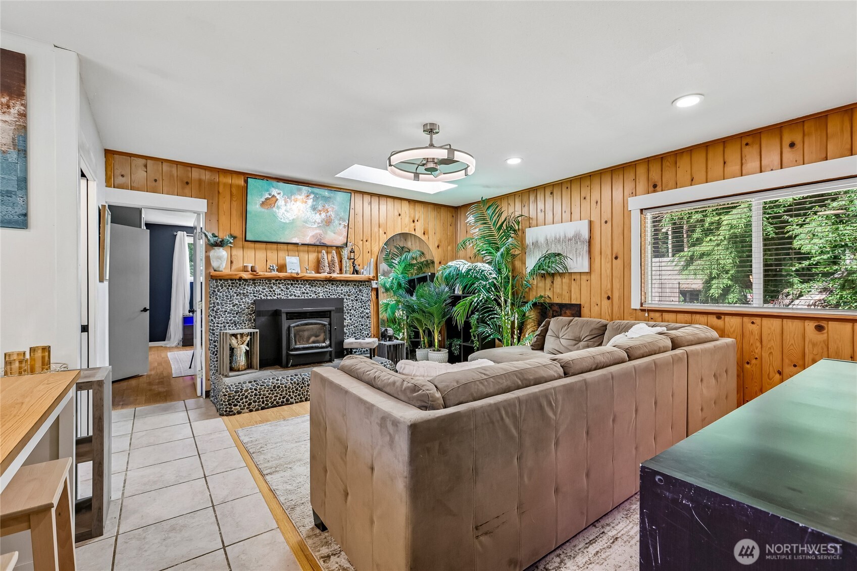 6026 Scherrer Road Property Photo 10