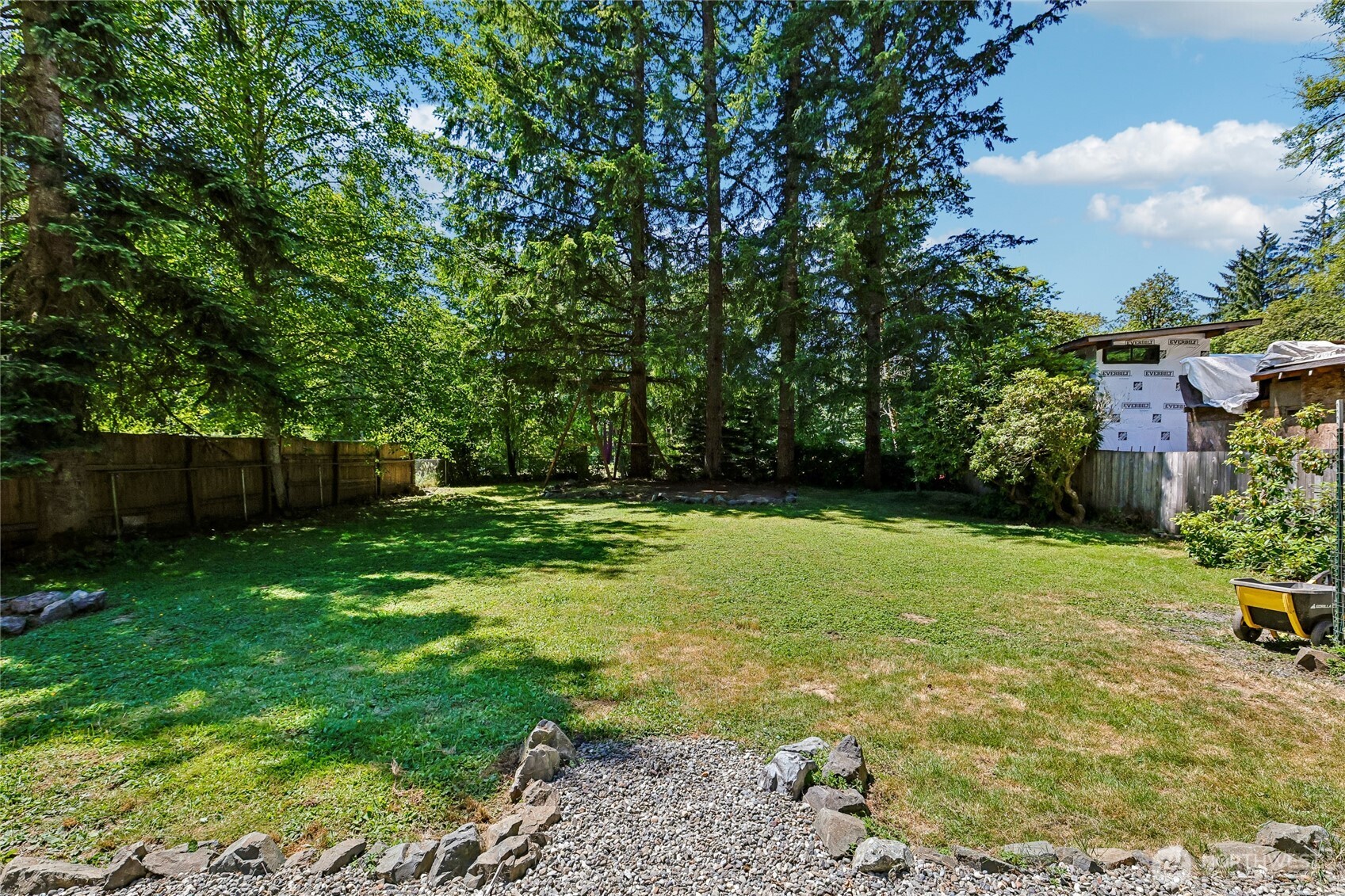 6026 Scherrer Road Property Photo 22