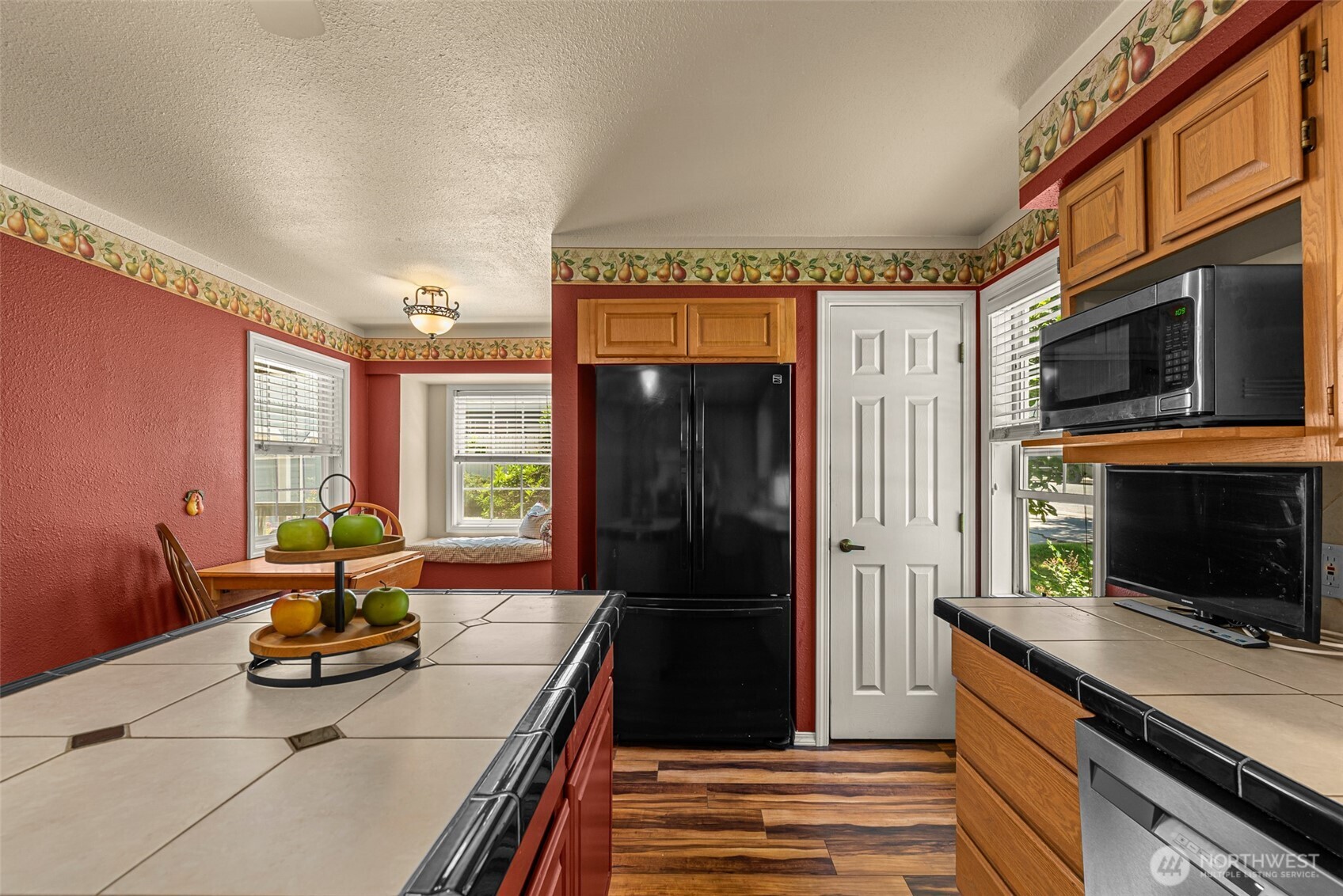 3 Summercreek Place Property Photo 12