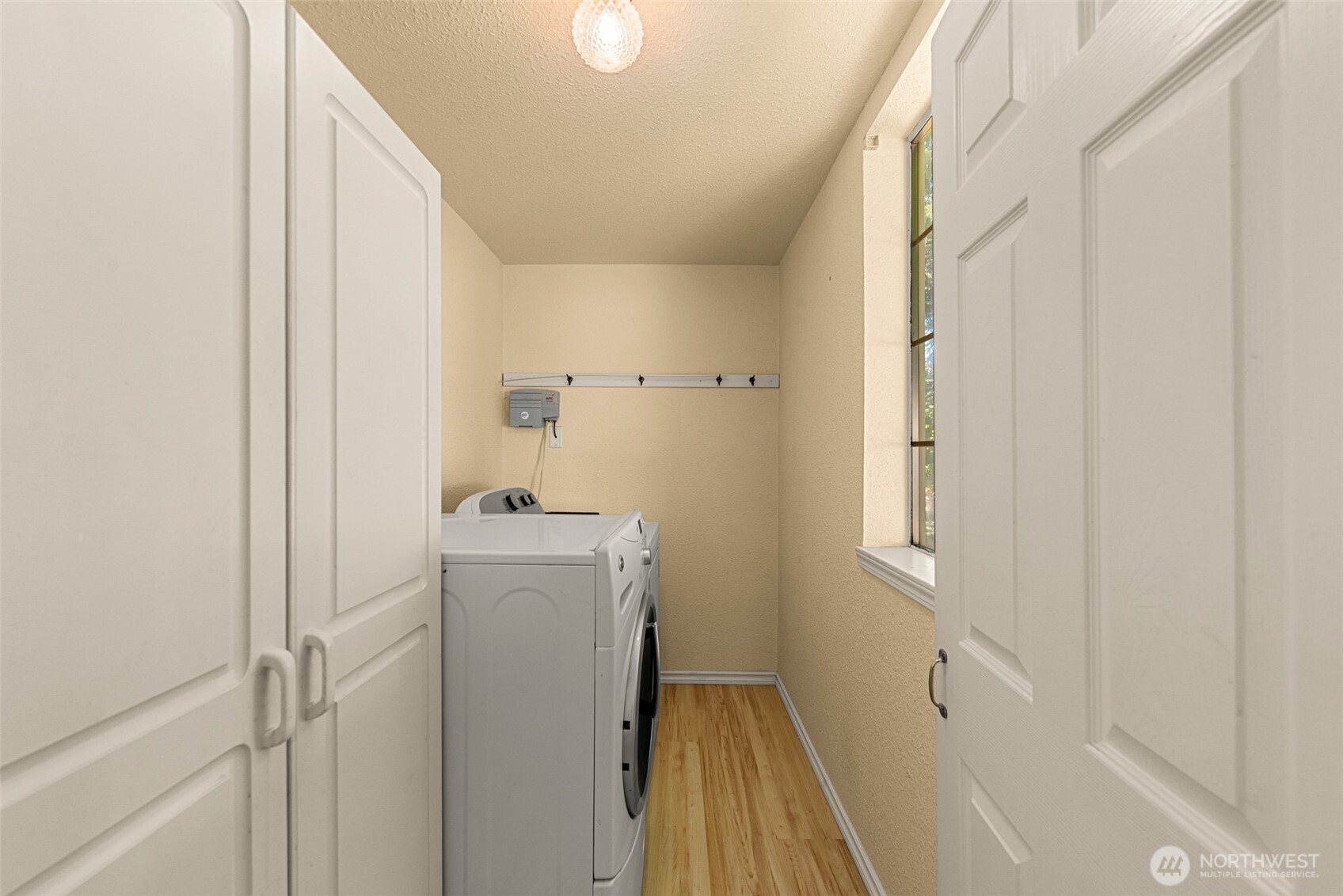 3 Summercreek Place Property Photo 17