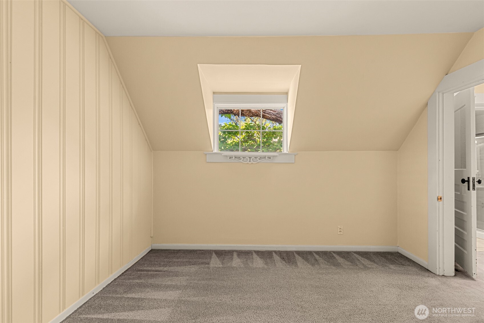 3 Summercreek Place Property Photo 28