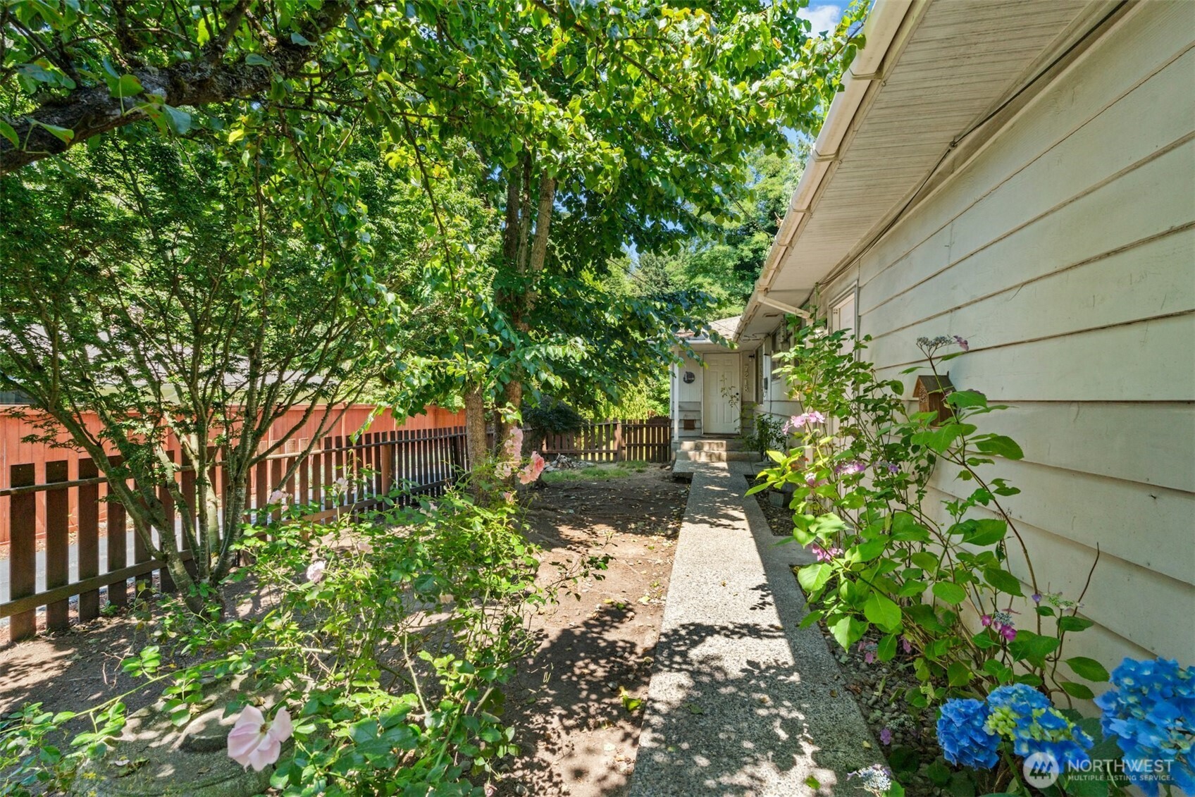 7218 Ne 155th Street Property Photo 3