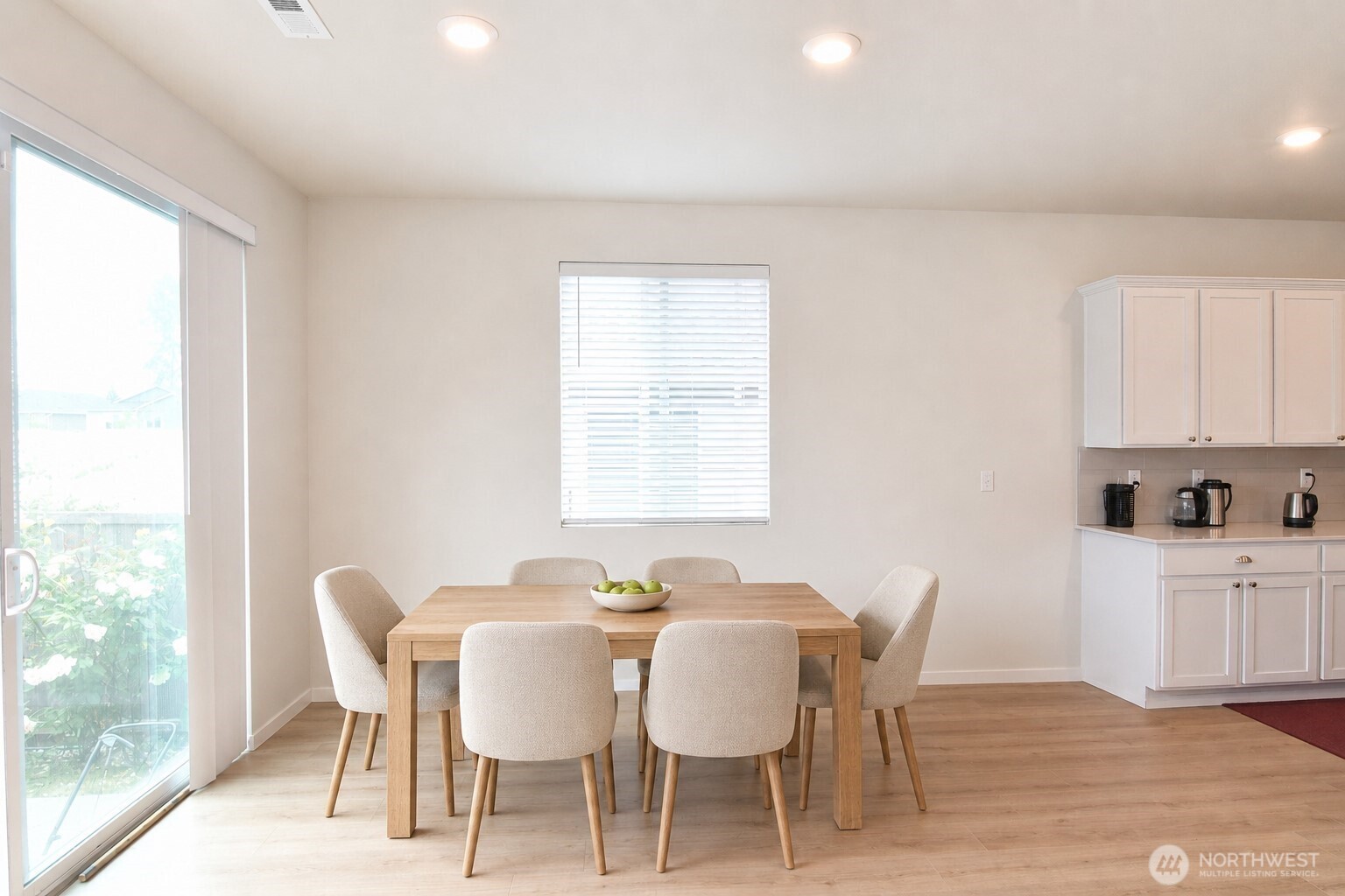 1708 Division Street Property Photo 5
