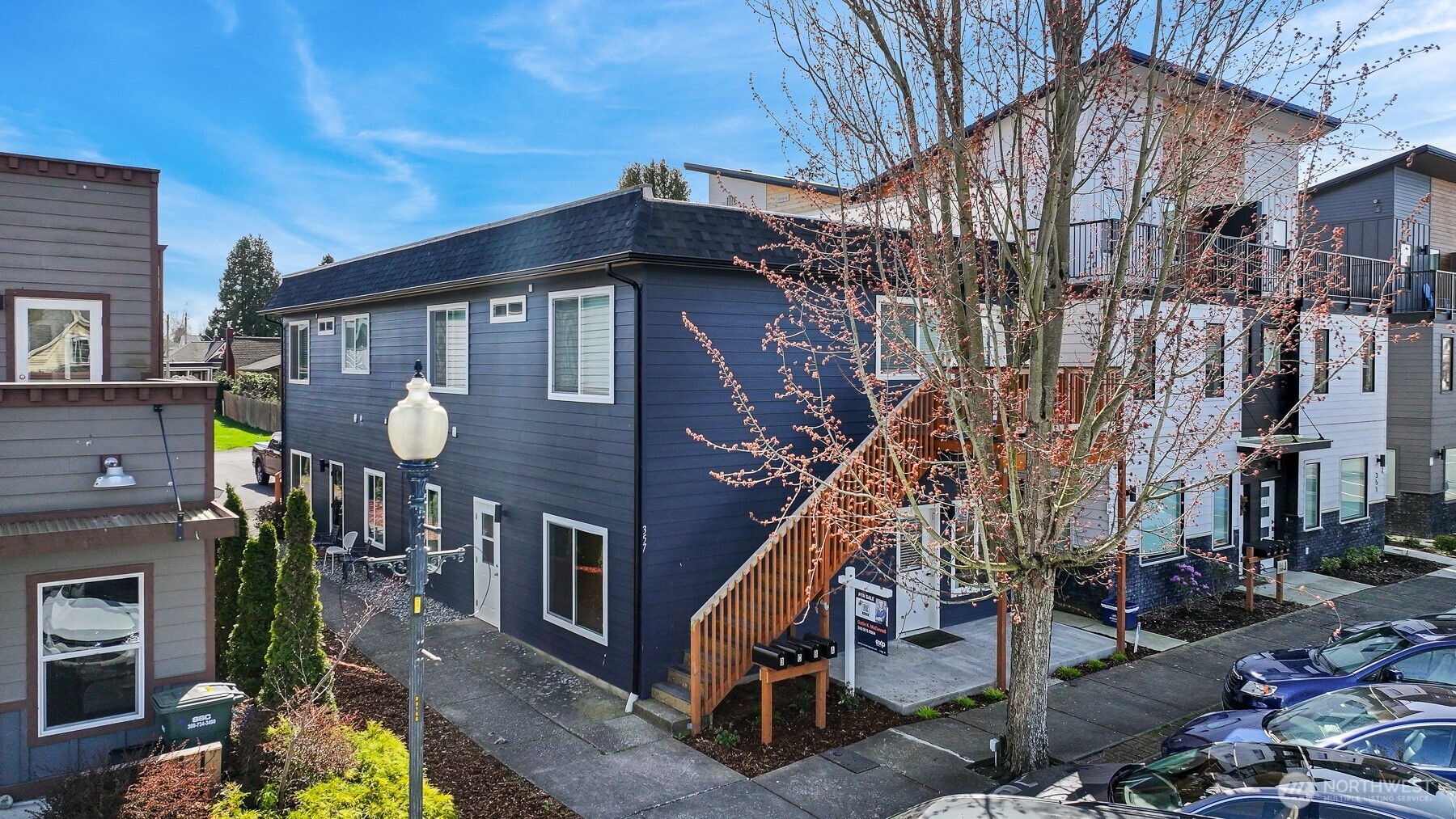 357 Martin Street Property Photo 4