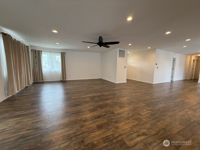 10946 Ne 5.2 Road Property Photo 3
