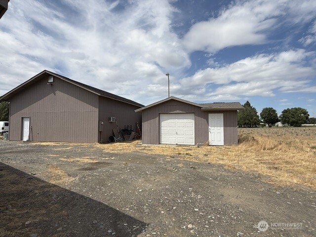 10946 Ne 5.2 Road Property Photo 19