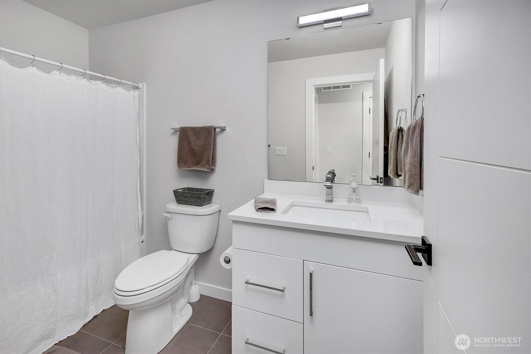 8911 Ne 173rd Place B Property Photo 19