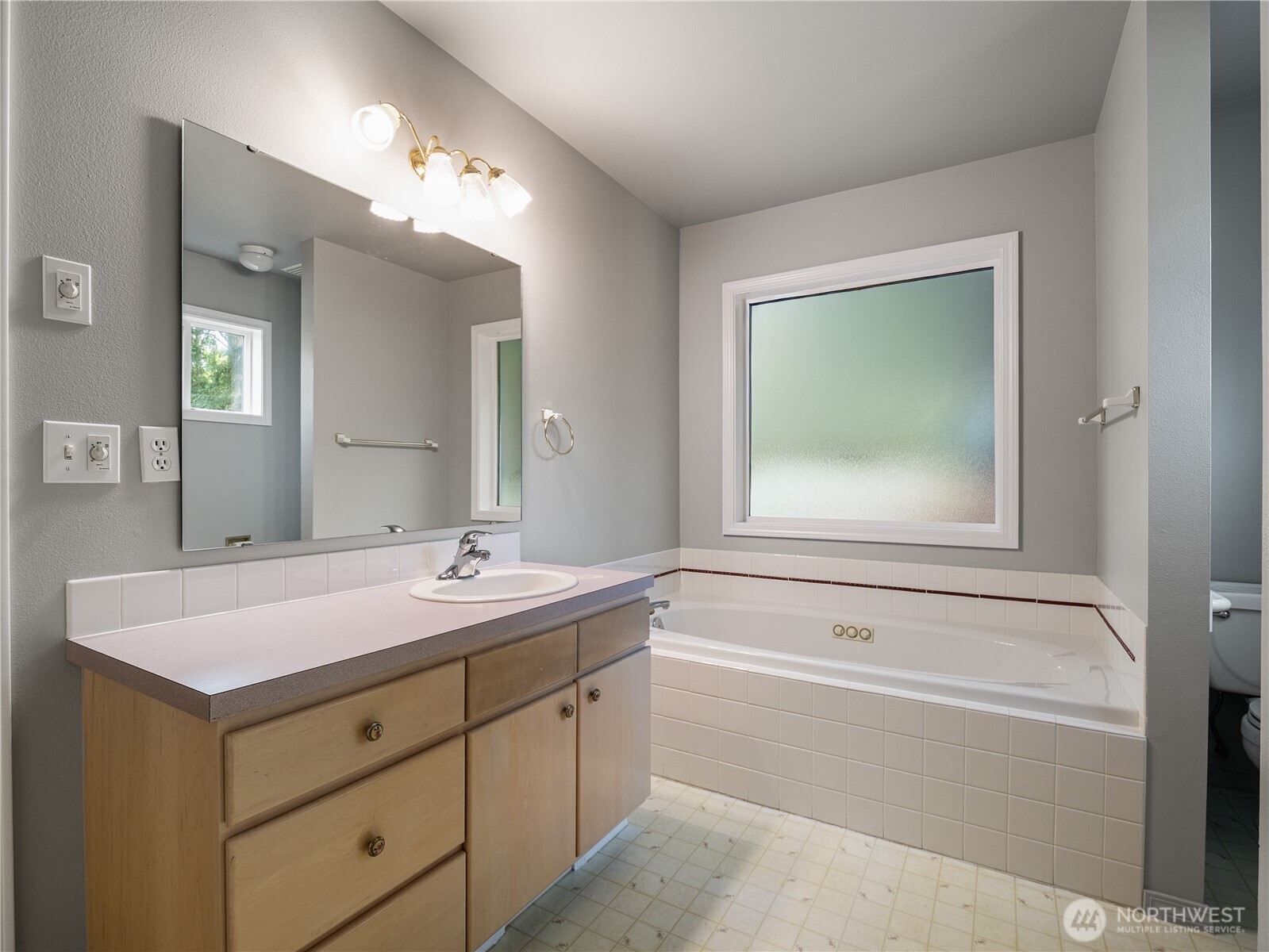 6920 47th Street Ct Property Photo 24