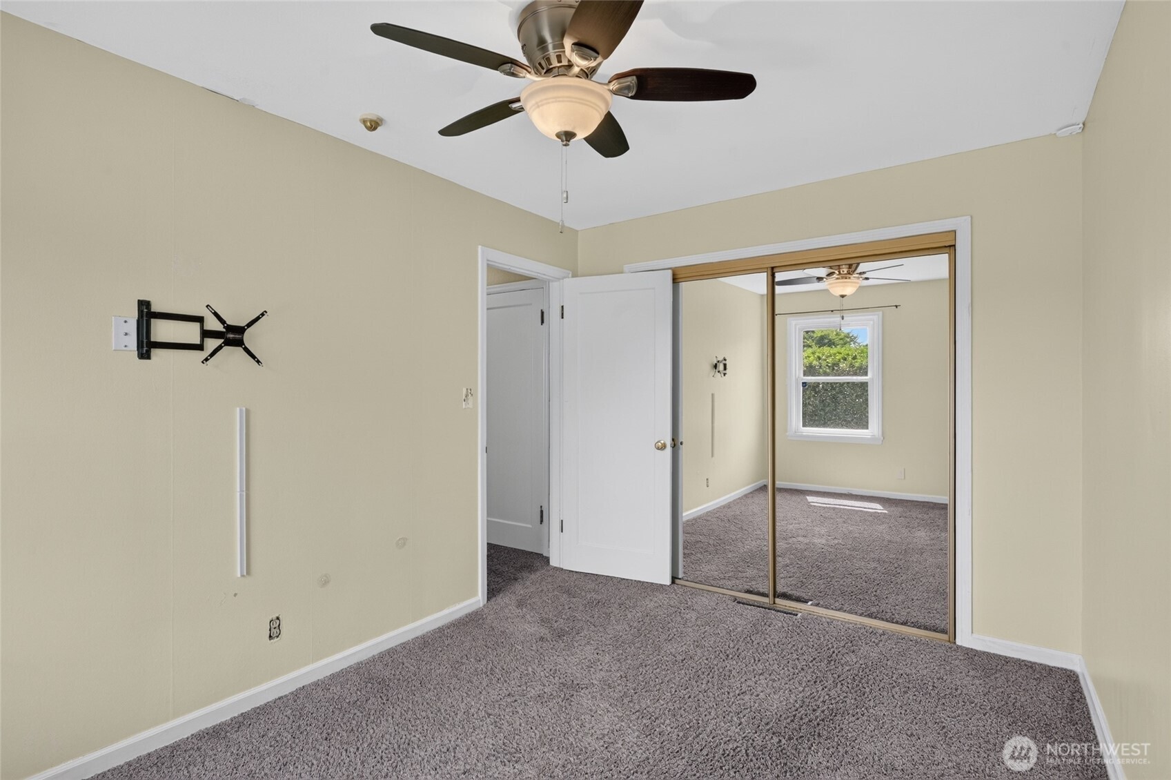 6805 Se Middle Way Property Photo 21