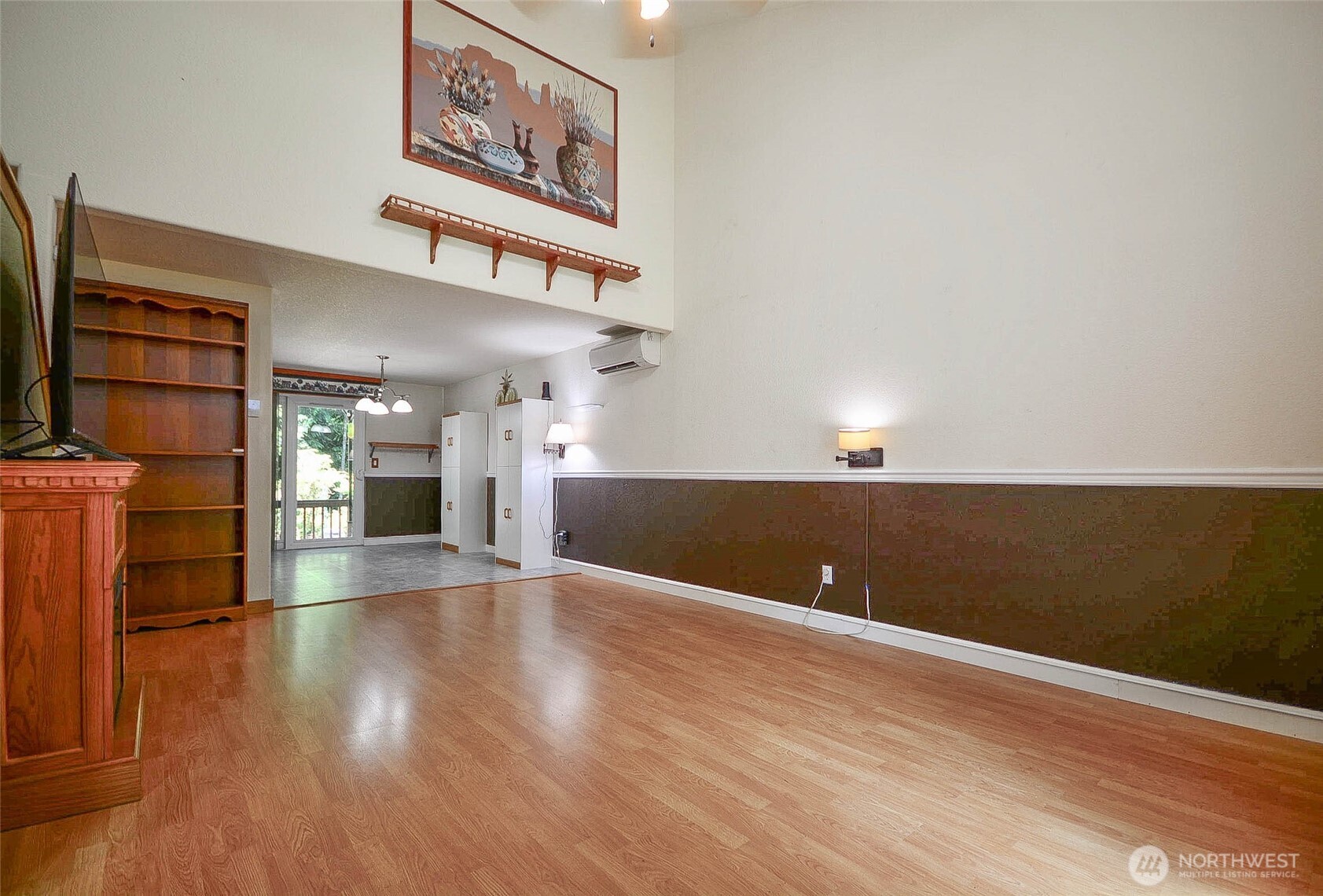 18840 Rampart Drive Property Photo 6