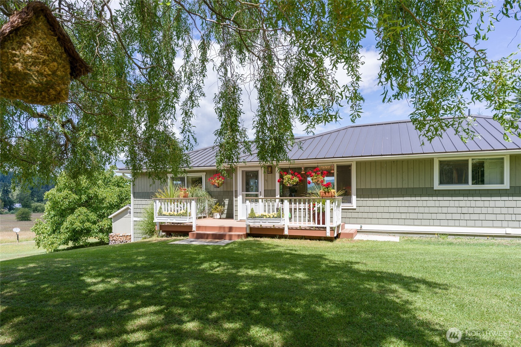 103 Less Traveled Road Property Photo 3