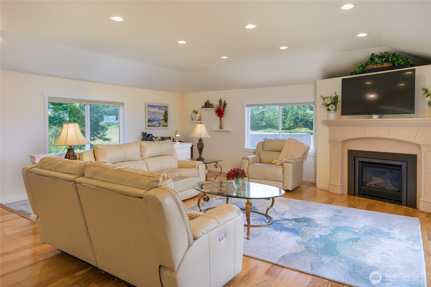 103 Less Traveled Road Property Photo 6