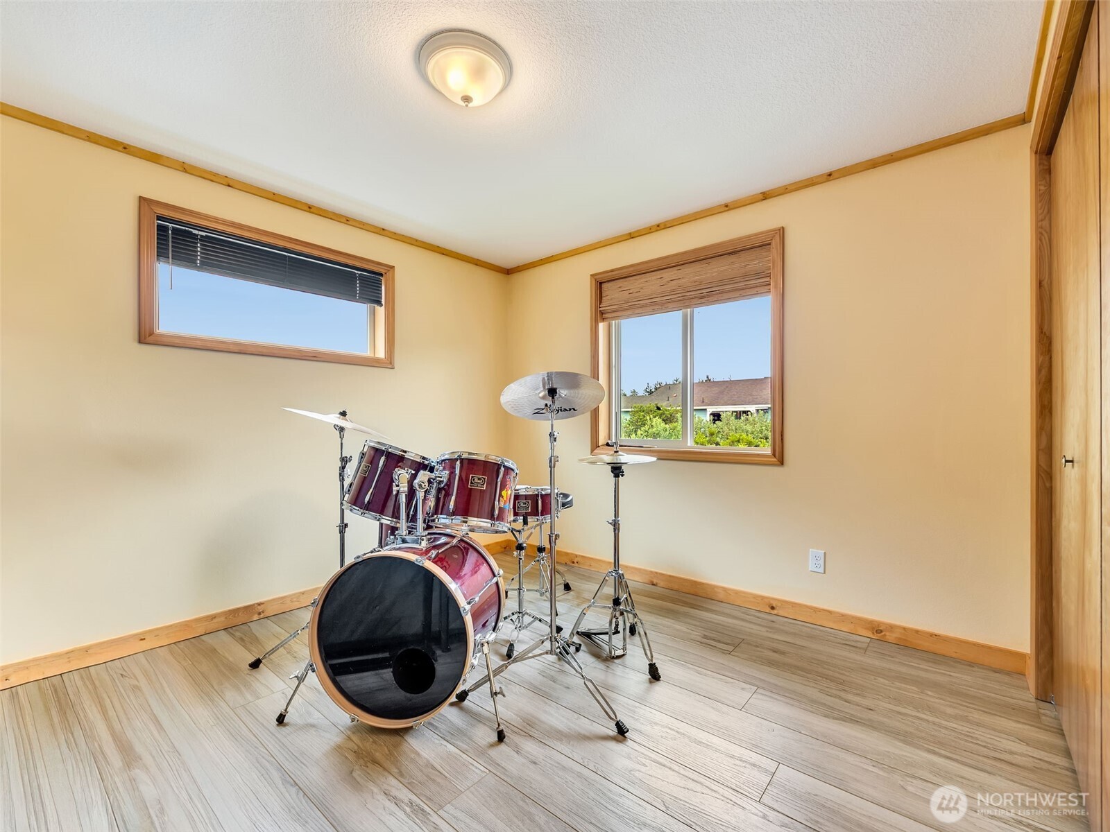 30406 H Street Property Photo 18