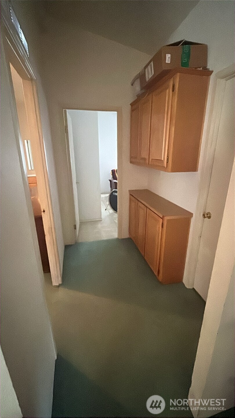 140 W Spruce Street Property Photo 16