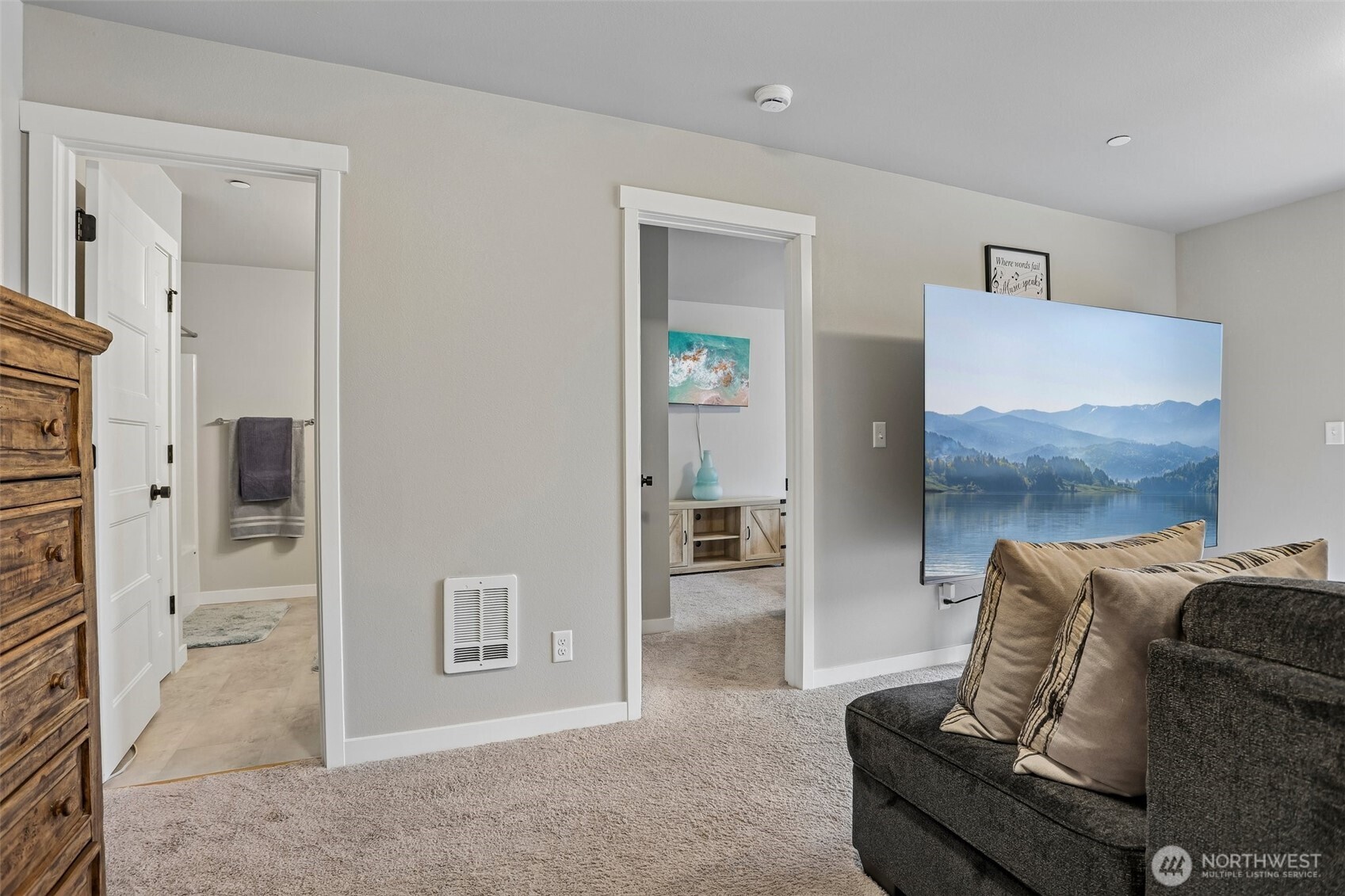 8797 68th Place Property Photo 8