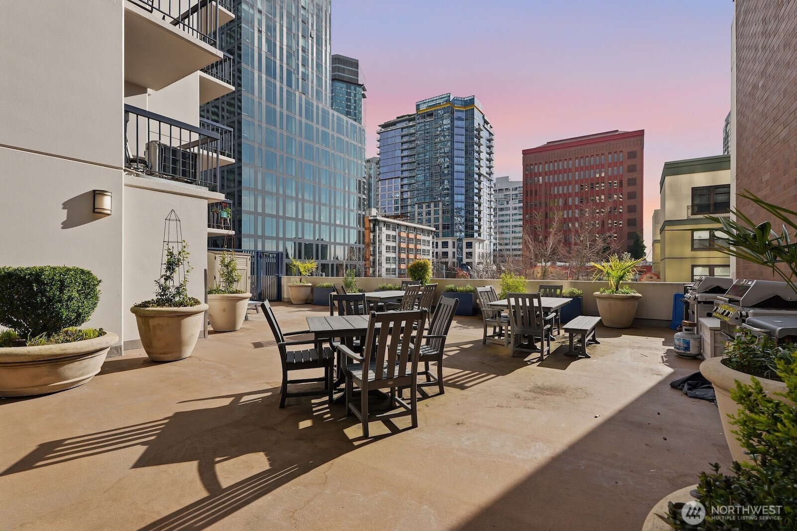 2100 3rd Avenue 2601 Property Photo 20