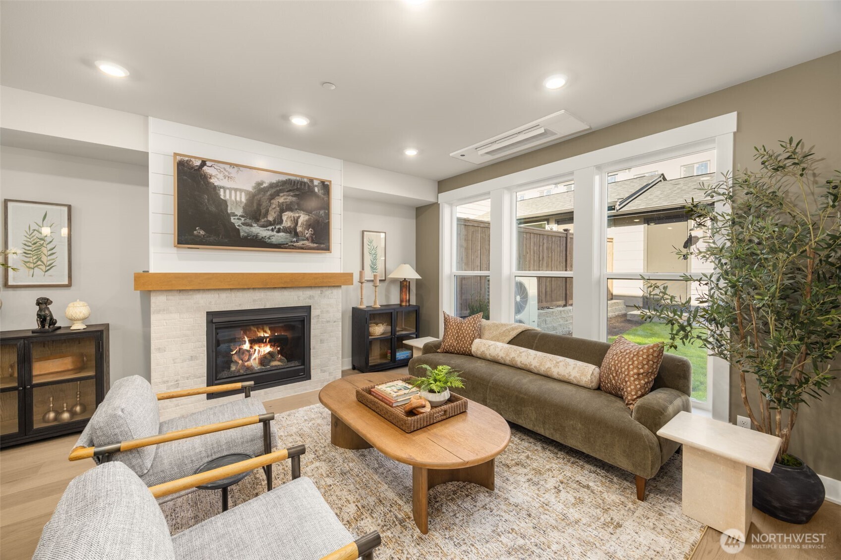 434 222nd Place Property Photo 3